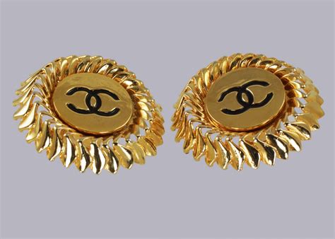 chanel vintage clip on earrings authenticity|Chanel cc earrings original.